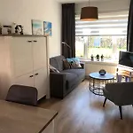 Cozy Holiday Home In Quiet Neighbourhood